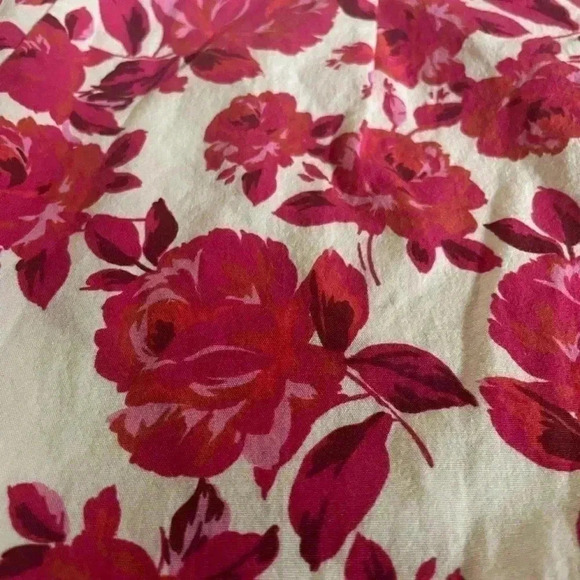 Stradivariu Shorts Pink Floral Sz 0 - Picture 4 of 4